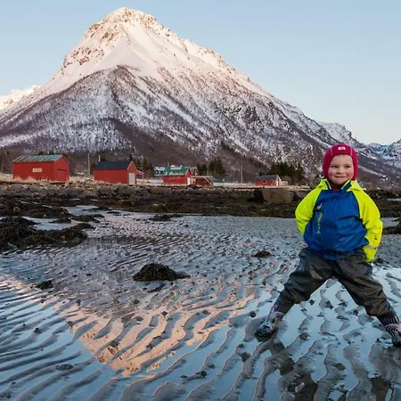 Feriehus Kaljord Havhus As *